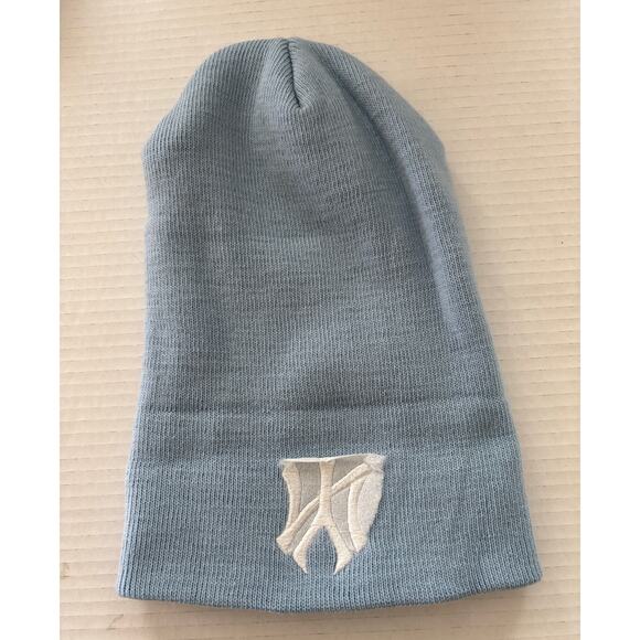 New York Yankees Light Blue MLB Embroidered Cuffed Knit Hat Beanie Cap - Picture 8 of 10
